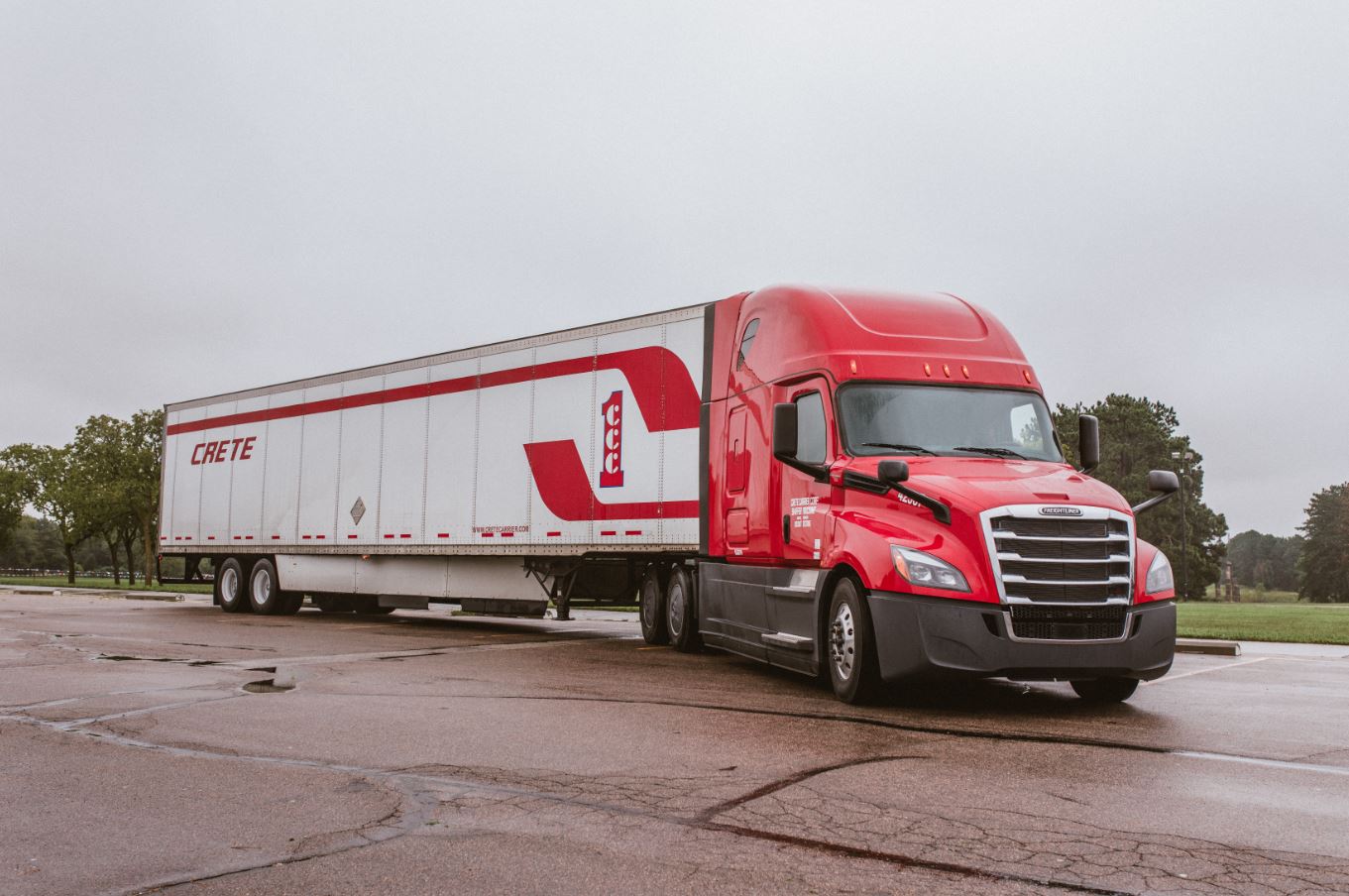 Crete Carrier Corporation Truckers Review Jobs, Pay, Home Time, Equipment