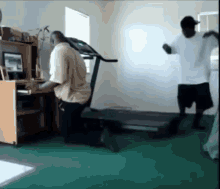 10DF8F3A-D718-4BA4-B629-9D9EC27B8596.gif