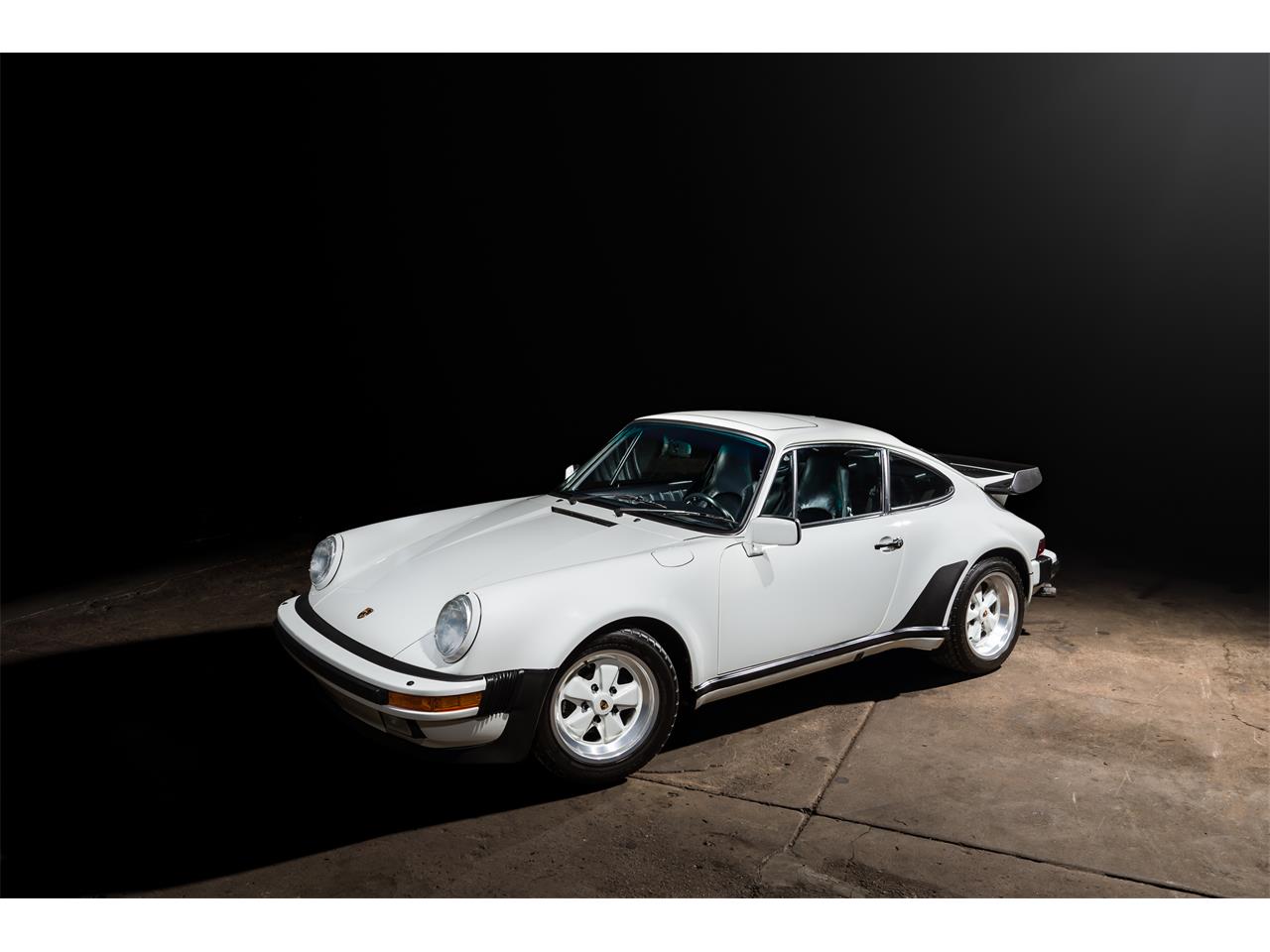 17731413-1989-porsche-930-turbo-std.jpg