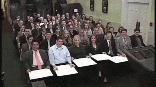 26268183-E39A-4249-AF4D-E8150A854DCF.gif