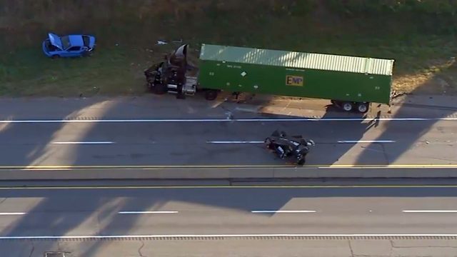7-12-18 Fatal crash on Pennsylvania Turnpike_1531406028821.jpg_12368683_ver1.0_640_360.jpg