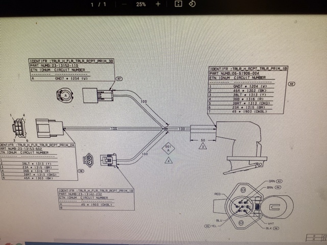 7way_recepticle_back_cab.jpg