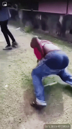 8FB746DD-4274-44E0-AF3A-21CDE76A6427.gif