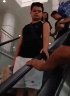 ABC5D655-D240-4DD2-956D-C845E7F52A4B.gif