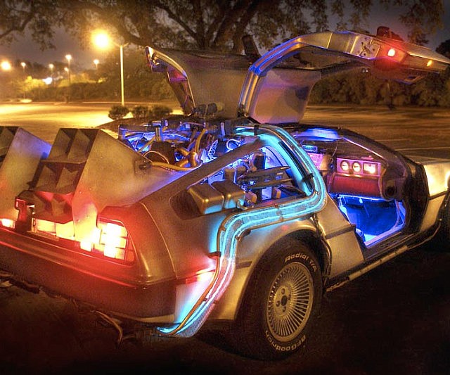 bttf-delorean-640x533.jpg