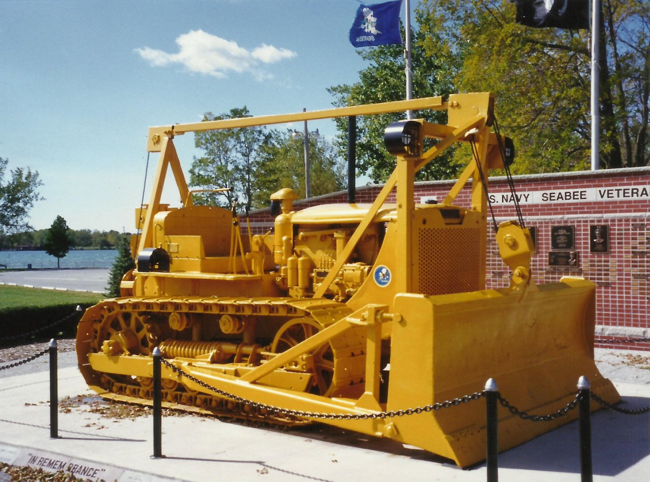 cat-d-7-buffalo-ny-seabee-memorial-_2.jpg