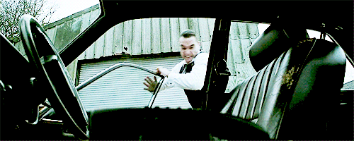 CF53F8F1-E7FC-4F32-98FA-7841CECA2629.gif