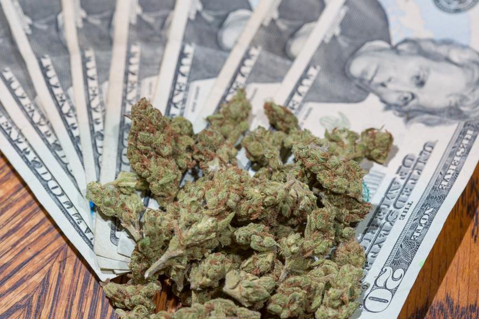 https___blogs-images.forbes.com_tomangell_files_2017_12_Money-3.jpg