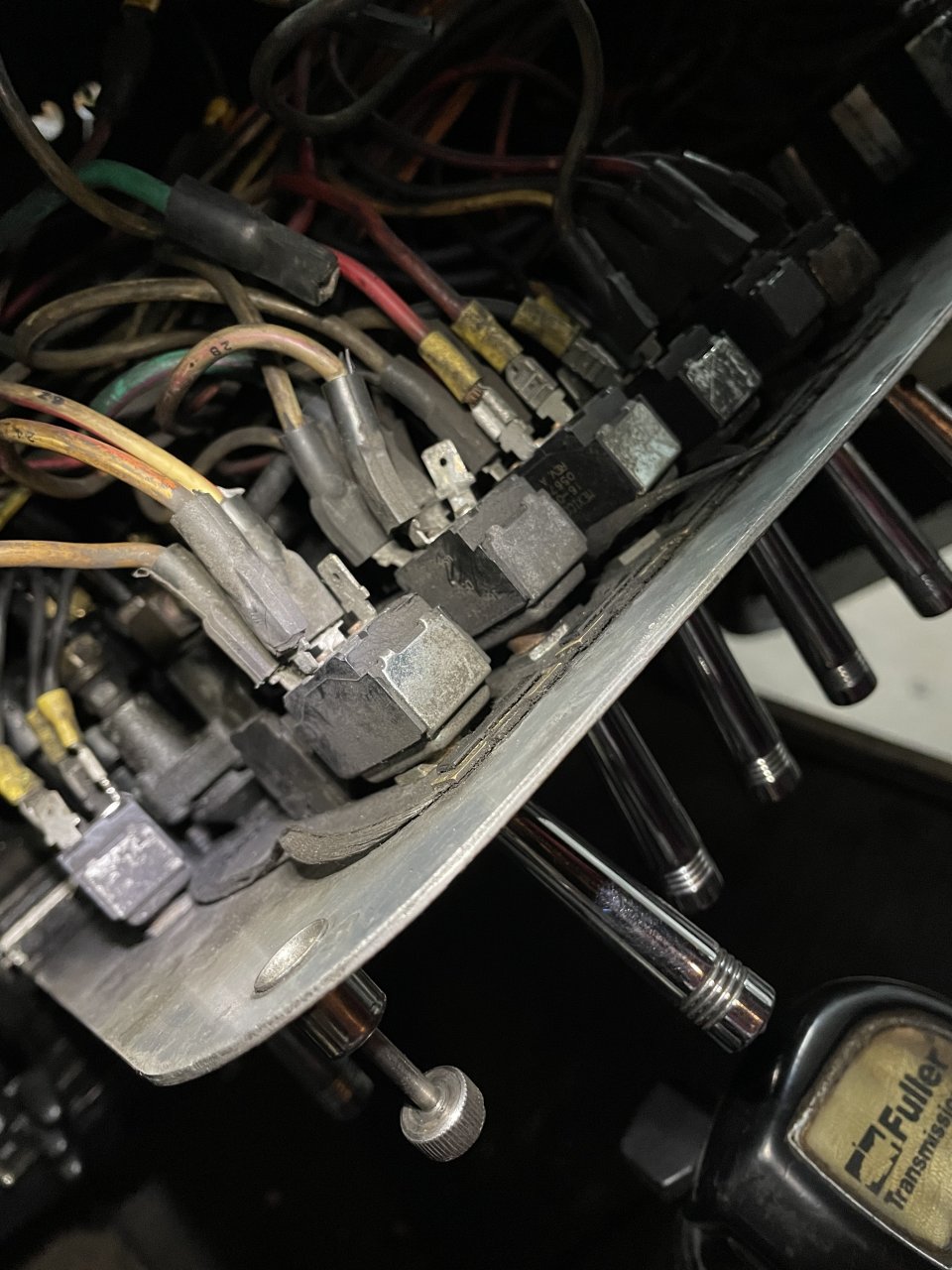 ‘85 359 wiring and fuse panel schematics | TruckersReport.com Trucking