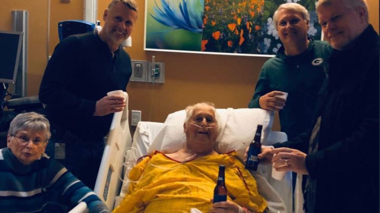 One-last-beer-with-his-sons.jpg