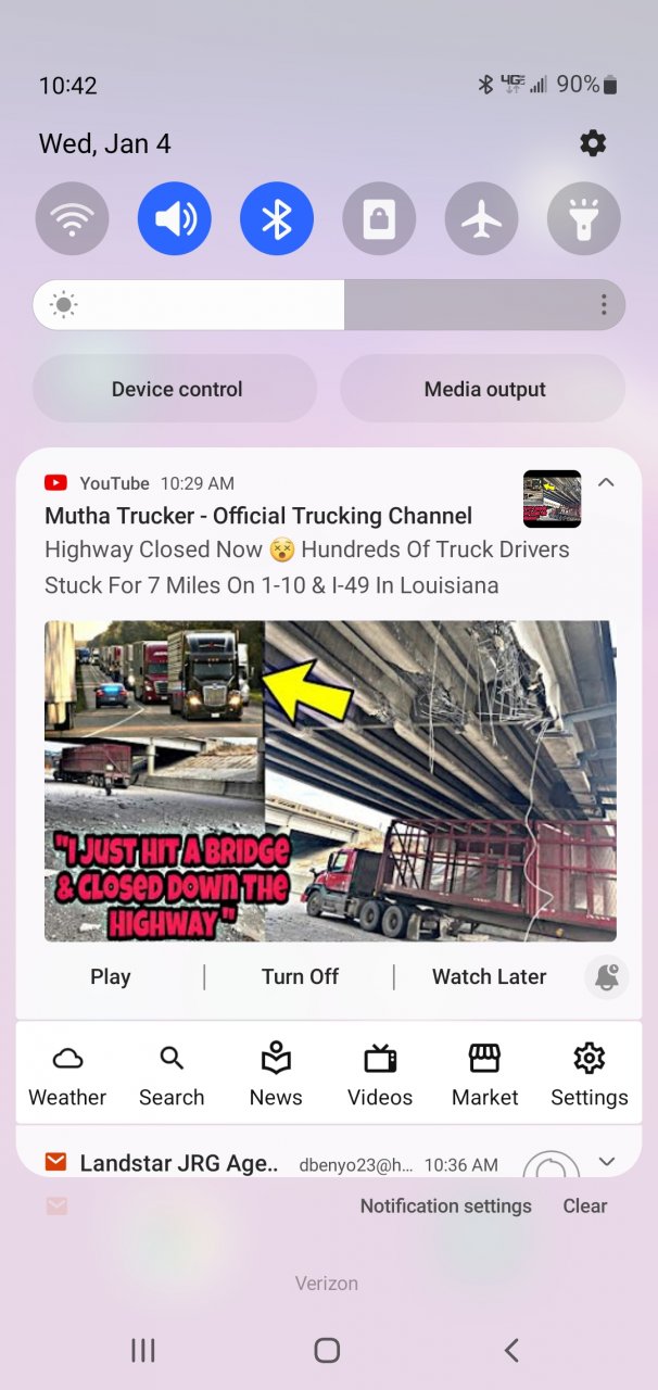 Screenshot_20230104-104211_One UI Home.jpg