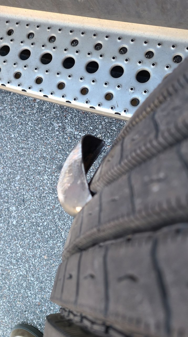 steel toe 2.jpg