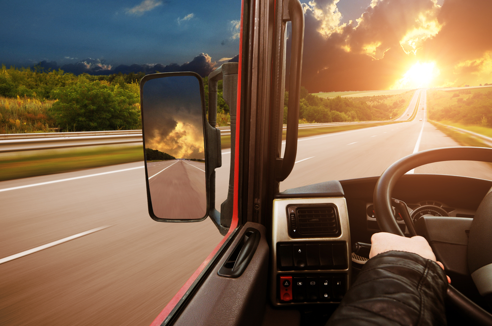 No Mirror, No Problem! FMCSA Allows Cameras In Place Of Mirrors On Trucks