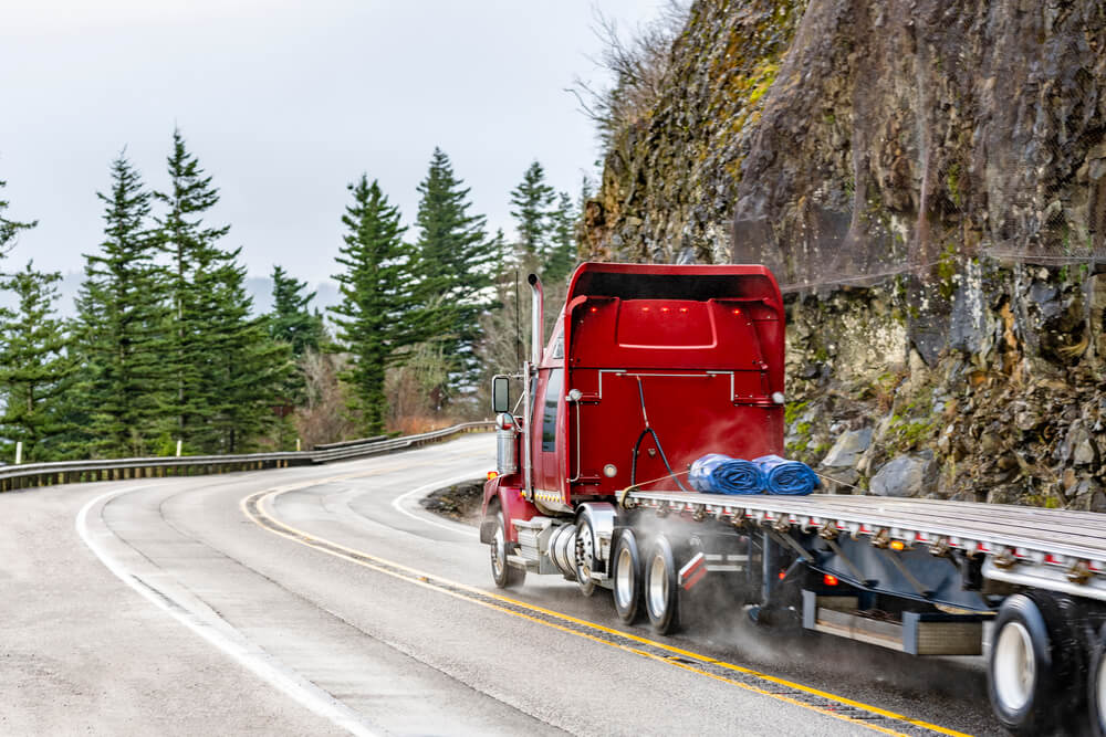 SHIP IT Act Proposes New Driver Incentives to Boost Recruiting and Retention