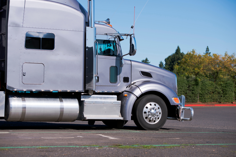 Safety Groups Urge FMCSA to Kill SDAP Extension