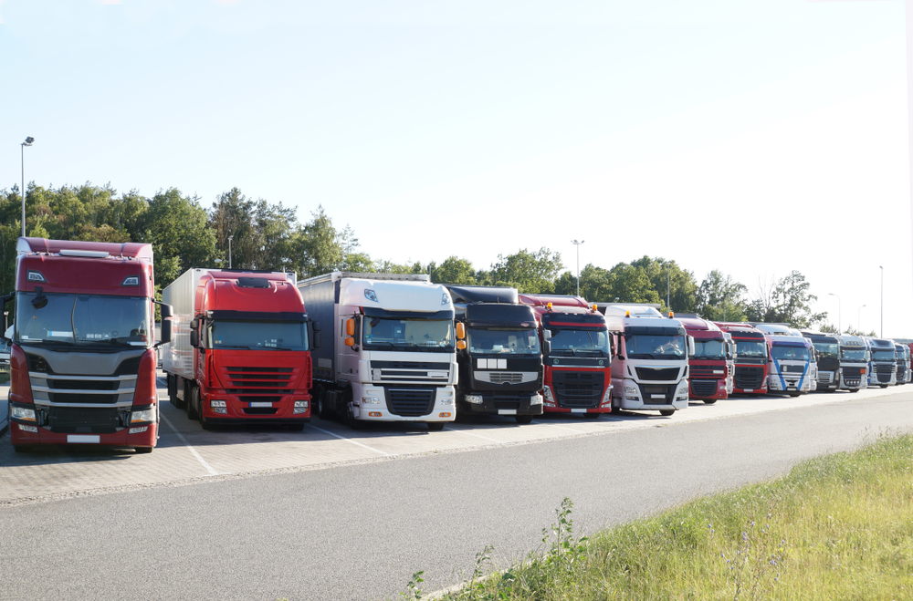 Billionaires Embroiled in Nasty Fight Over Pilot Truck Stops