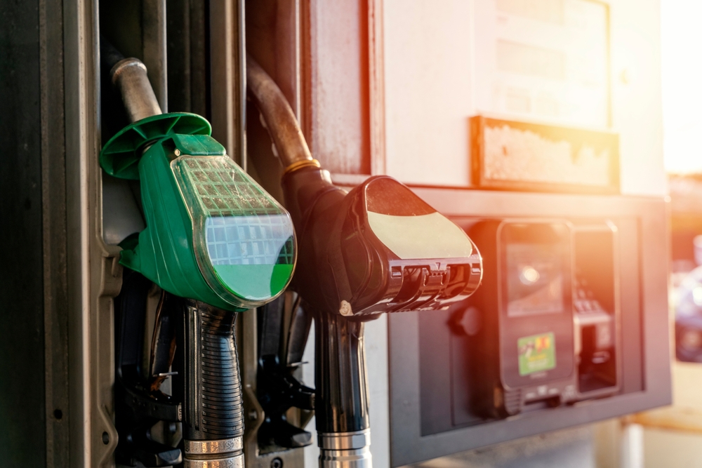 Diesel Prices Continue to Decline Nationwide as Gasoline Prices Edge Up Amid Economic Concerns