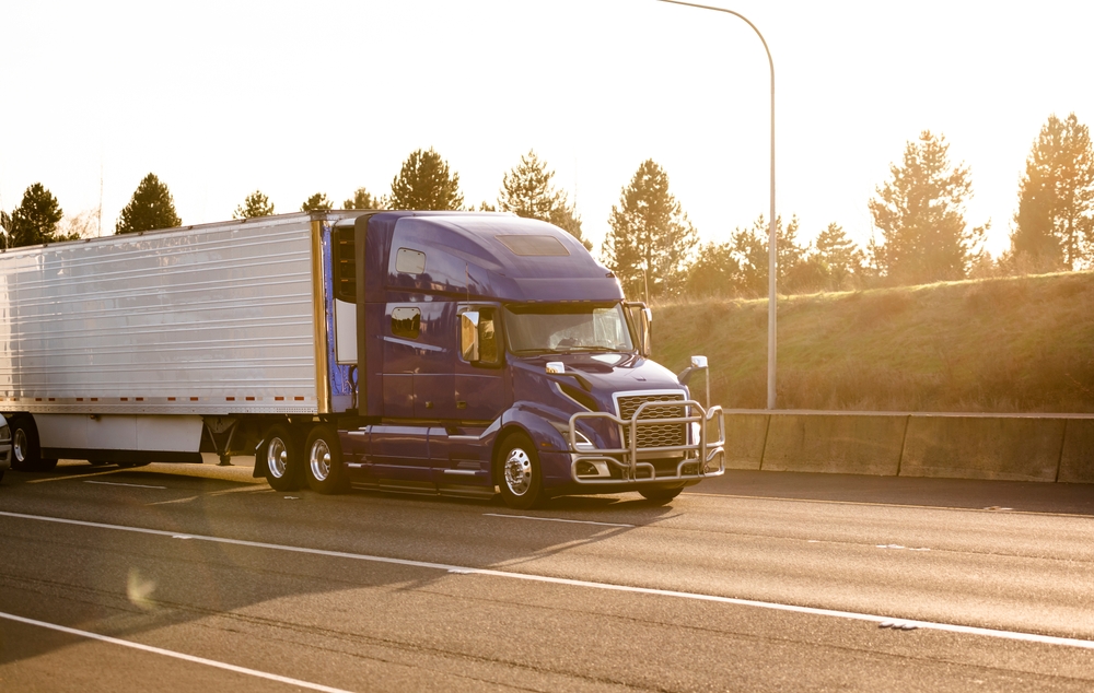 Penske Truck Leasing Expands Sustainability Efforts with Solar Power Initiative