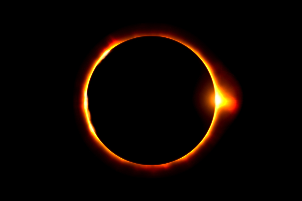 What Truckers Need to Know About Solar Eclipse Dangers
