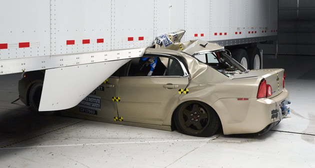 New Bill Could Mean Mandatory Side Underride Guards