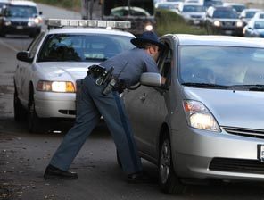 Police Ride Shotgun With Truckers To Nab Aggressive Drivers